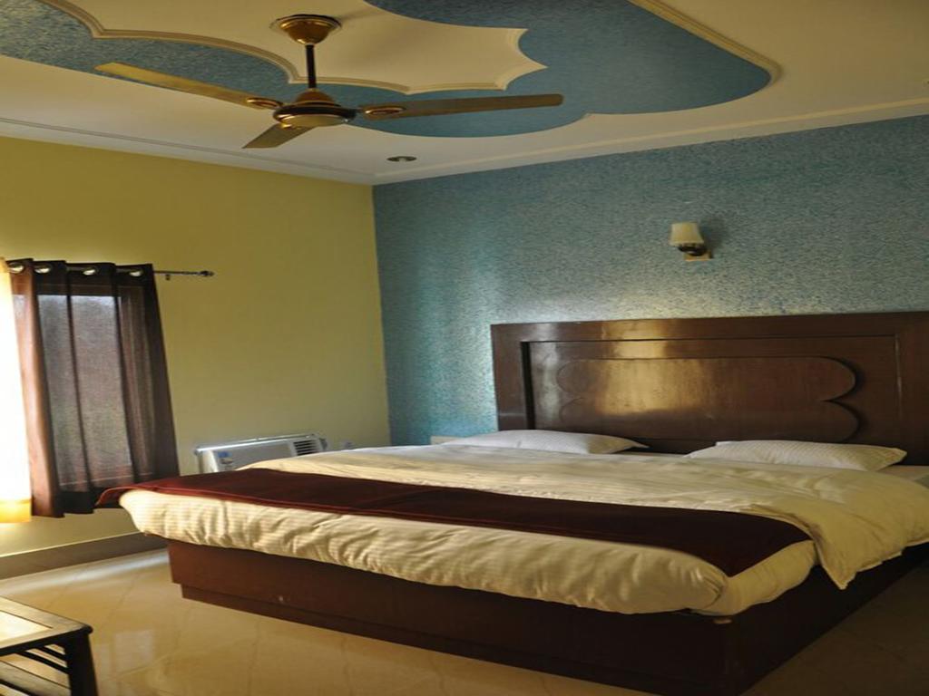 Hotel New Park Plaza Haridwār Exterior foto